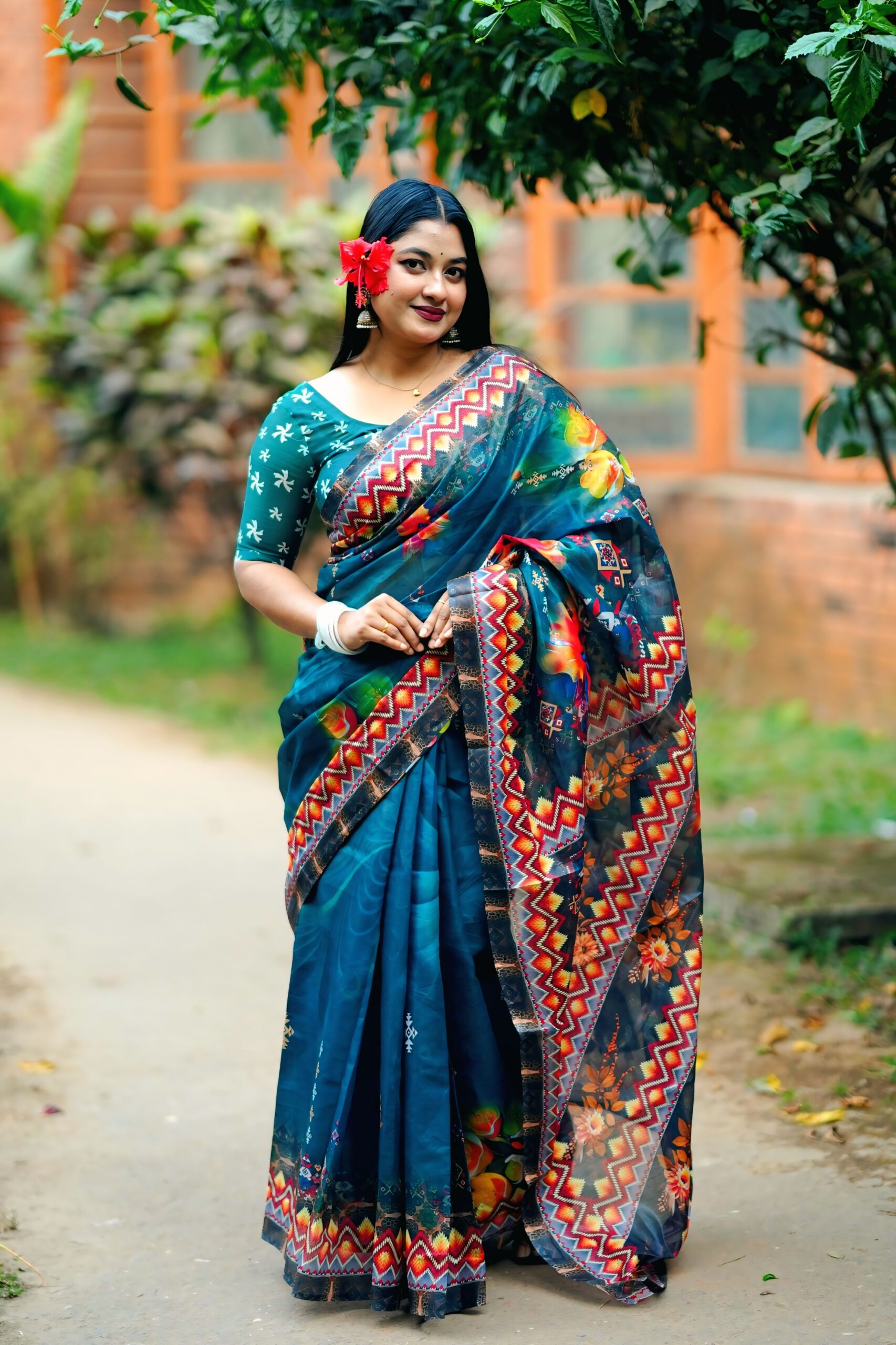 5 (7) সুতি শাড়ি - Image 1